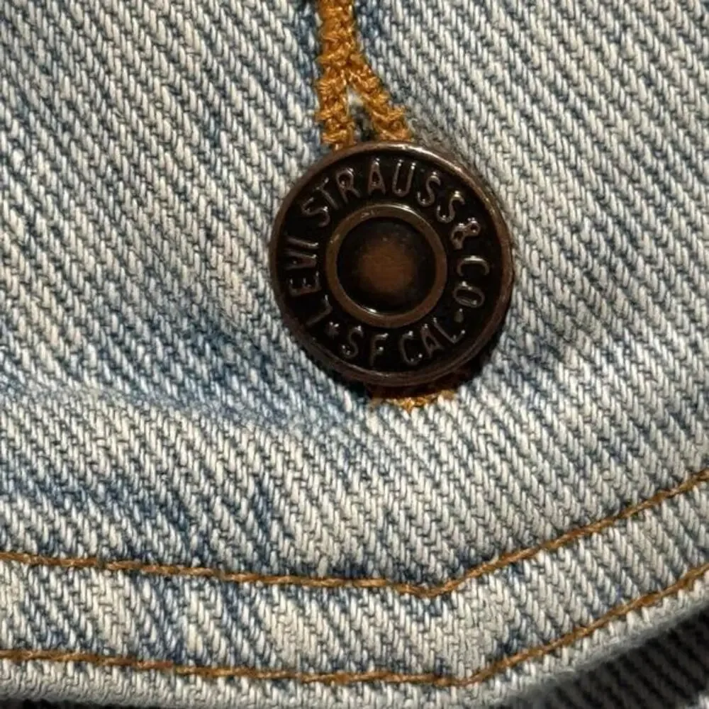 Vintage Levi's Strauss & Co 70598 4834 Trucker Denim Jean Jacket XL Western Work